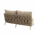 Ein beiges 2,5-Sitzer Modular-Lounge-Sofa aus der Serie Biarritz von 4SO, von hinten gesehen, mit einem geometrischen, offen gewebten Seilrahmen, schlanken Metallbeinen und zwei Plüsch-Rückenkissen vor einem schlichten weißen Hintergrund.